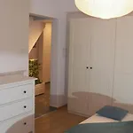 Lejlighed The Doubling Place Of Space And Time In Poland *