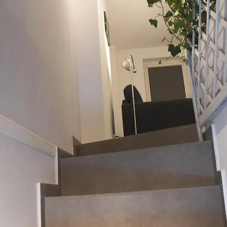 شقة The Doubling Place Of Space And Time In Poland غدينيا