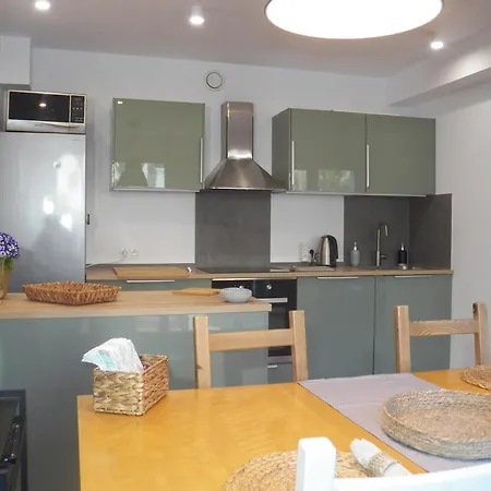 شقة The Doubling Place Of Space And Time In Poland