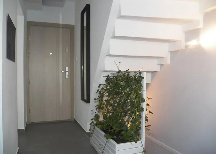 The Doubling Place Of Space And Time In Poland Апартаменти